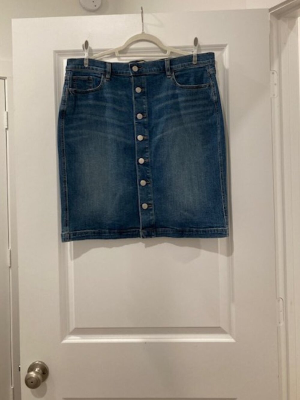 LOFT Denim Skirt. Size 14